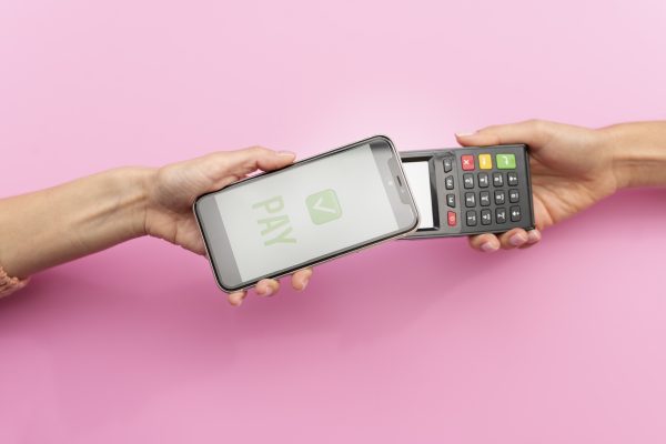 Obligația de acceptare a plăților moderne