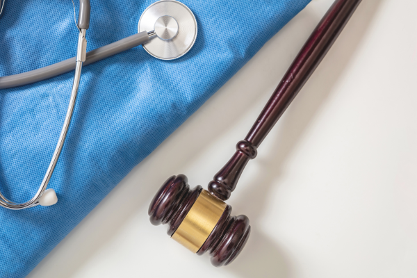 Avocat Malpraxis Medical: Ce trebuie să știi înainte de proces